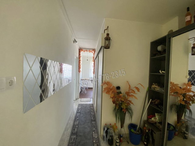 Eladó panellakás, Gyulán 35 M Ft, 2+1 szobás