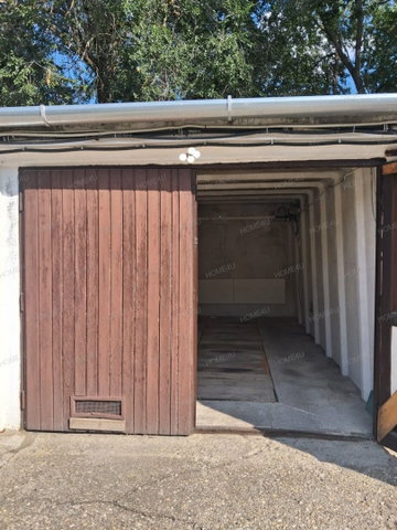Eladó garázs, Szolnokon 8.5 M Ft / költözzbe.hu