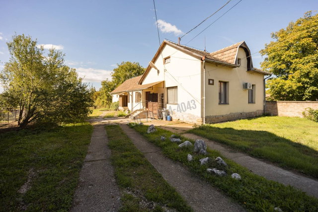 Eladó családi ház, Patakon 38.5 M Ft, 3+1 szobás