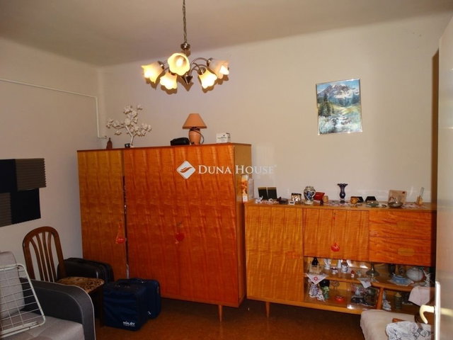 Eladó családi ház, Debrecenben 45.99 M Ft, 2 szobás