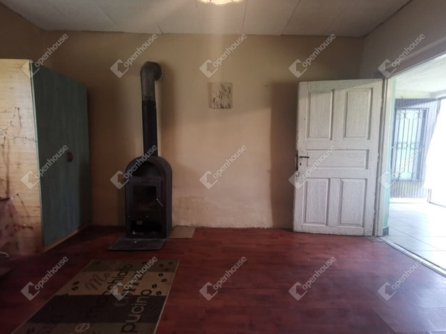 Eladó családi ház, Börzöncén 11.5 M Ft, 4 szobás