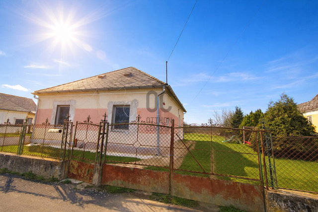 Eladó családi ház, Somogycsicsón 15.99 M Ft, 4 szobás