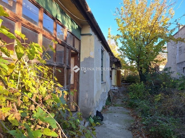 Eladó családi ház, Budapesten, XXI. kerületben 85 M Ft, 7 szobás