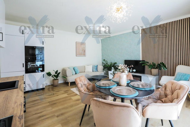 Eladó téglalakás, Szegeden 84 M Ft, 3 szobás