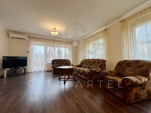 Eladó családi ház, Balatonlelleén 119.999 M Ft, 4+2 szobás