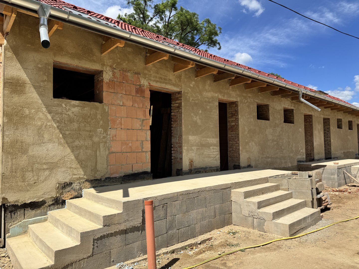 2 bed · 60m² · 56.900.000 ft