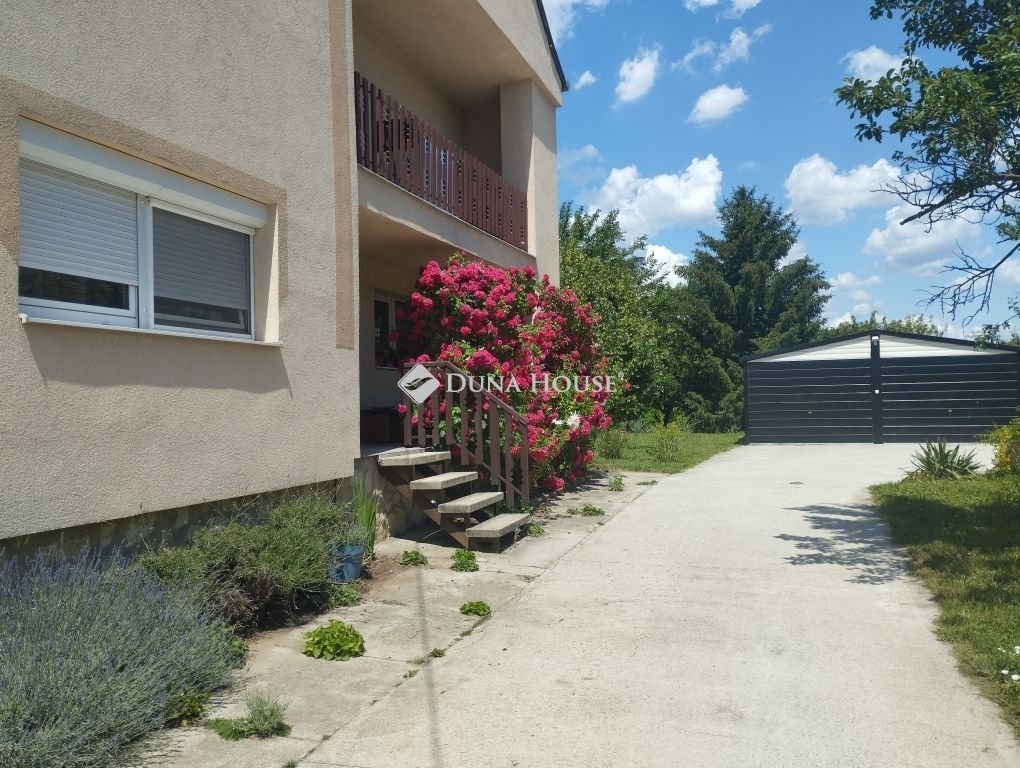 5 bed · 175m² · 92.000.000 ft