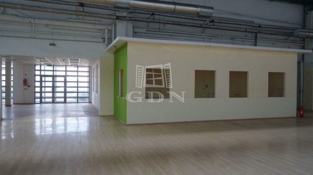 Kiadó ipari ingatlan, Budaörsön 233 E Ft / hó