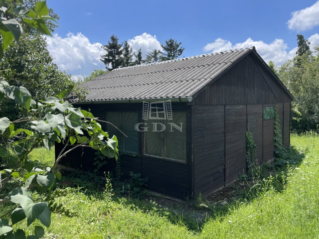 Eladó nyaraló, Budakeszin 49.9 M Ft, 1+1 szobás