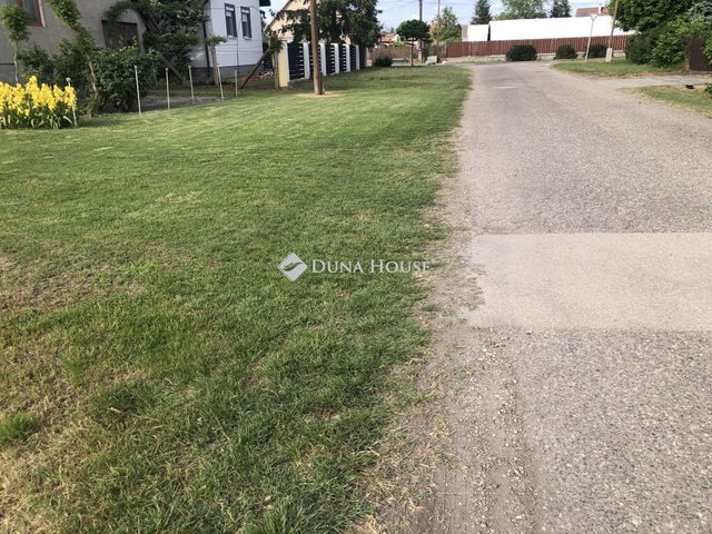 Eladó telek, Tiszaalpáron 6.5 M Ft / költözzbe.hu
