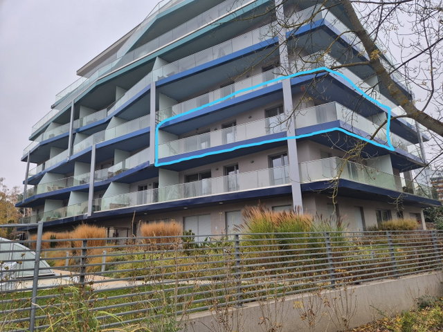 Eladó téglalakás, Balatonföldváron, Motel sétányon 167 M Ft