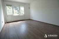 Eladó panellakás, Nagykanizsán 42.9 M Ft, 3 szobás