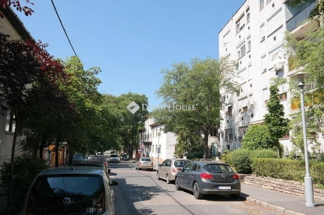 Eladó téglalakás, Budapesten, XX. kerületben 60 M Ft, 3 szobás