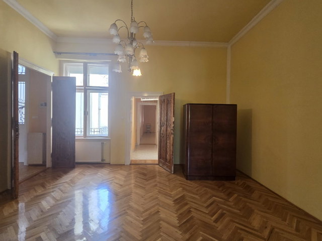 Eladó téglalakás, Szegeden, Bartók téren 120 M Ft, 3+1 szobás
