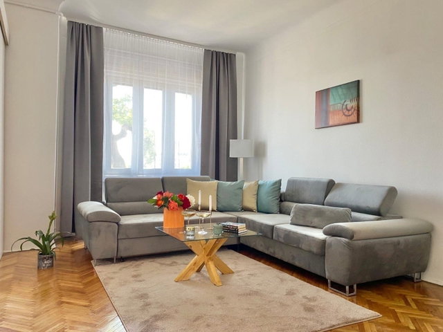 Kiadó téglalakás, albérlet, Budapesten, III. kerületben