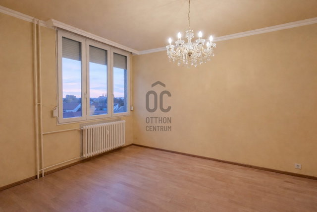 Eladó téglalakás, Szombathelyen 36 M Ft, 2 szobás