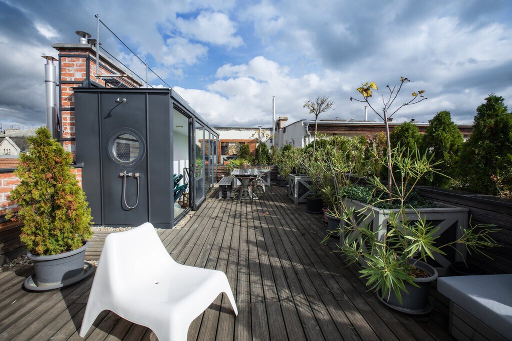 4 bed · 205m² · 349.000.000 ft
