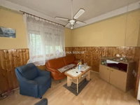 Eladó családi ház, Komáromban 42.9 M Ft, 2 szobás