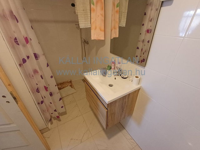 Eladó családi ház, Nyíregyházán 27.99 M Ft, 2 szobás