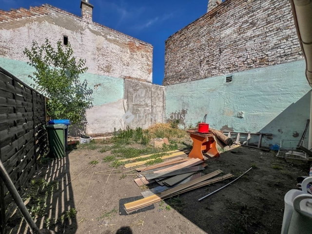 Eladó téglalakás, Budapesten, XX. kerületben 38.5 M Ft, 2 szobás