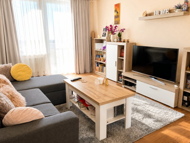 Eladó panellakás, Budapesten, XV. kerületben 75.99 M Ft, 3 szobás