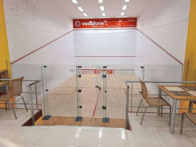 Eladó ipari ingatlan, Vácon 199.9 M Ft, 3 szobás