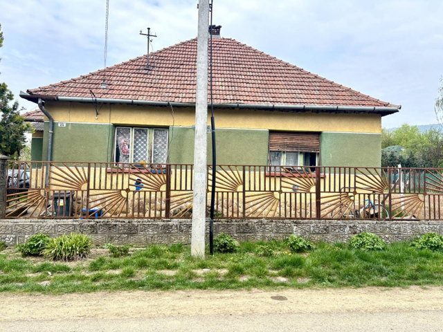 Eladó családi ház, Kosdon 49.9 M Ft, 3 szobás