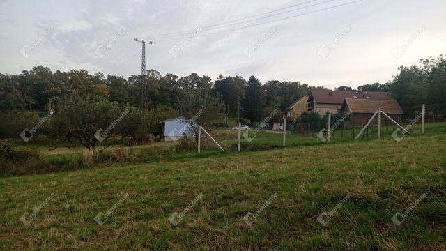 Eladó telek, Zalaegerszegen 4.1 M Ft / költözzbe.hu