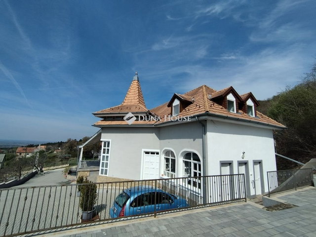Eladó hotel, Sümegen 299.9 M Ft / költözzbe.hu
