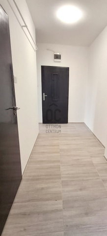 Eladó panellakás, Pécsett 45.5 M Ft, 2 szobás