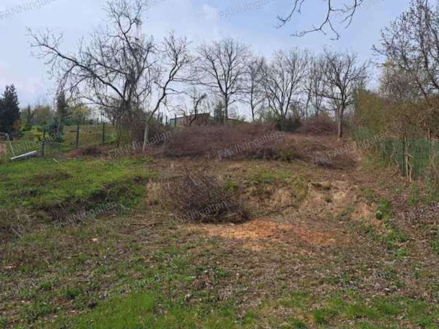 Eladó mezogazdasagi ingatlan, Esztergomban 4.5 M Ft