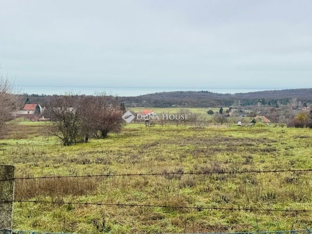 Eladó telek, Balatonalmádiban 272.211 M Ft / költözzbe.hu