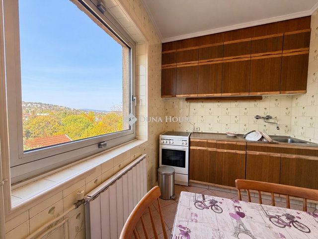 Eladó téglalakás, Budapesten, XII. kerületben 124.9 M Ft