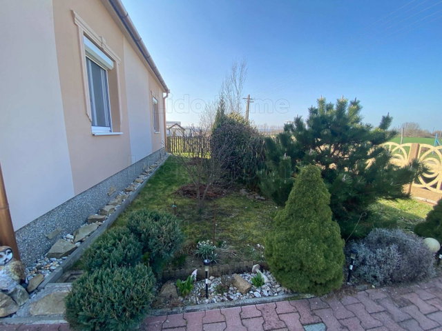 Eladó családi ház, Gelsén 55 M Ft, 3 szobás