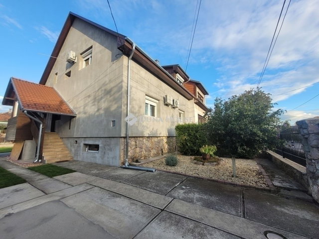 Eladó családi ház, Budapesten, XVIII. kerületben 121.9 M Ft