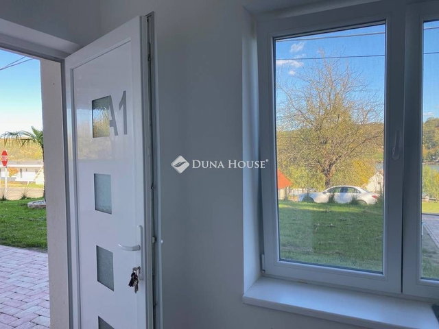 Eladó téglalakás, Orfűn 65 M Ft, 1 szobás