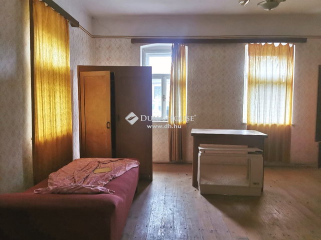 Eladó családi ház, Alsóregmecen 15.9 M Ft, 2 szobás
