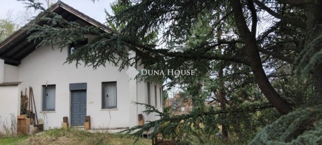 Eladó családi ház, Budapesten, II. kerületben 159.9 M Ft