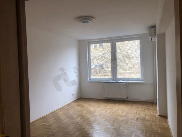 Kiadó téglalakás, albérlet, VIII. kerületben, Mária utcában