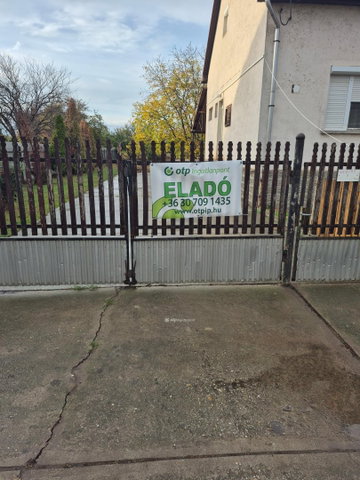 Eladó családi ház, Taktaharkányon 22 M Ft, 4 szobás