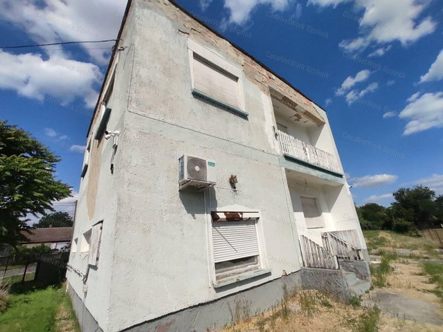 Eladó családi ház, Tápiószelén 28.9 M Ft, 4 szobás