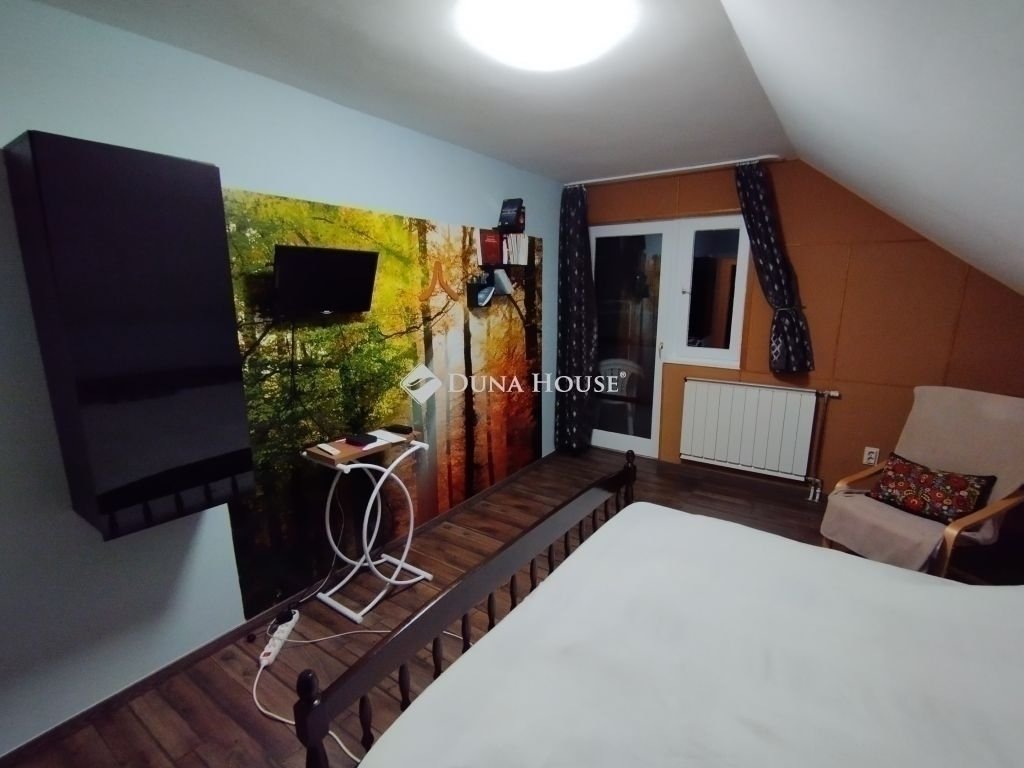 Családi ház · 5 hálószoba · 254 m² · 135.000.000 Ft