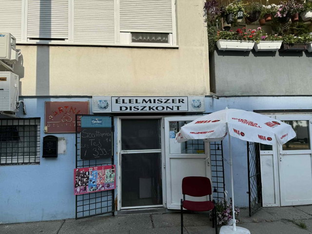 Eladó üzlethelyiség, Szolnokon 20 M Ft / költözzbe.hu