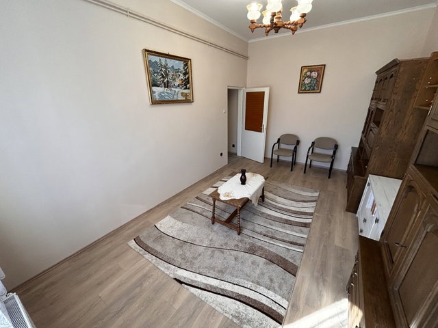 Eladó téglalakás, Nagykanizsán 43 M Ft, 3 szobás