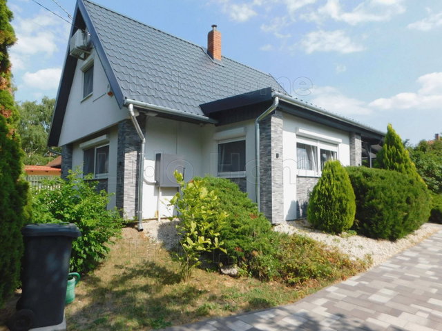 Eladó nyaraló, Balatonmáriafürdőn 114.99 M Ft, 2+1 szobás