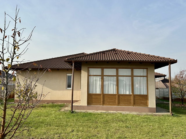 Eladó családi ház, Debrecenben 159.9 M Ft, 5 szobás