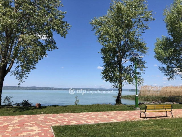 Eladó telek, Balatonszárszón 69.9 M Ft / költözzbe.hu