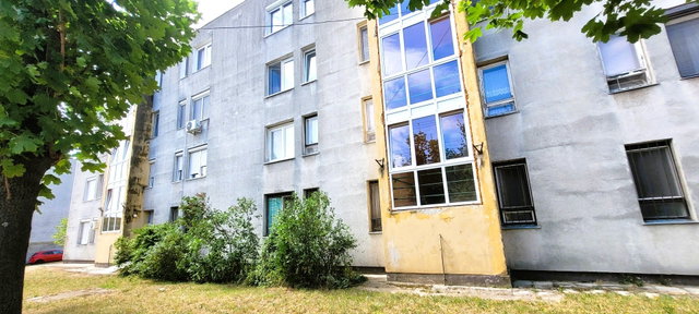 Eladó panellakás, Balatonalmádiban 49 M Ft, 2+1 szobás