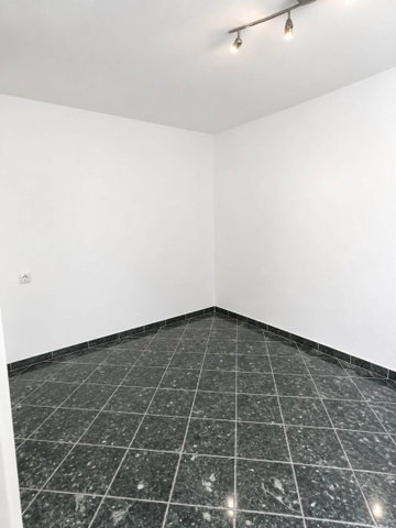 Eladó téglalakás, Tatán 14.9 M Ft, 1 szobás
