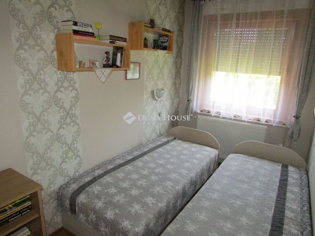 Eladó családi ház, Albertirsán, Zrínyi utcában 89.9 M Ft